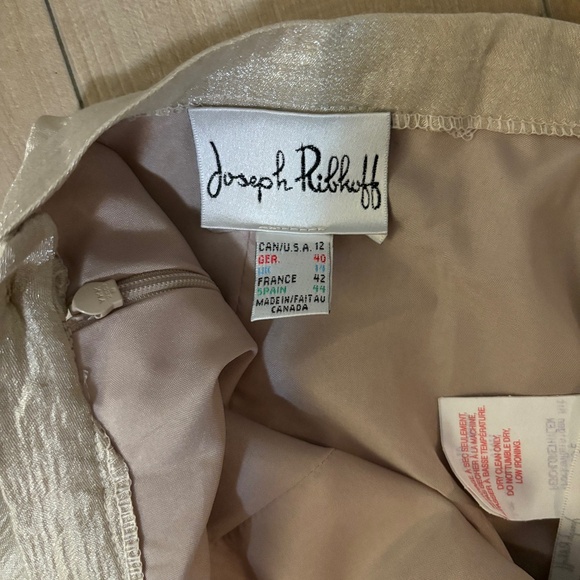 EUC Joseph Ribkoff Gold Skirt - Picture 3 of 5